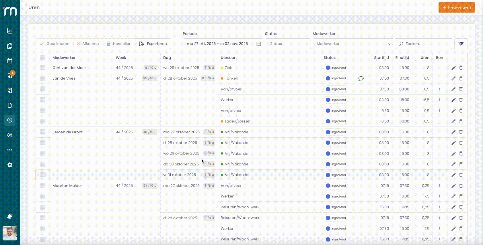 Een korte video die laat zien dat uren in enkele klikken goed- of afgekeurd kunnen worden.